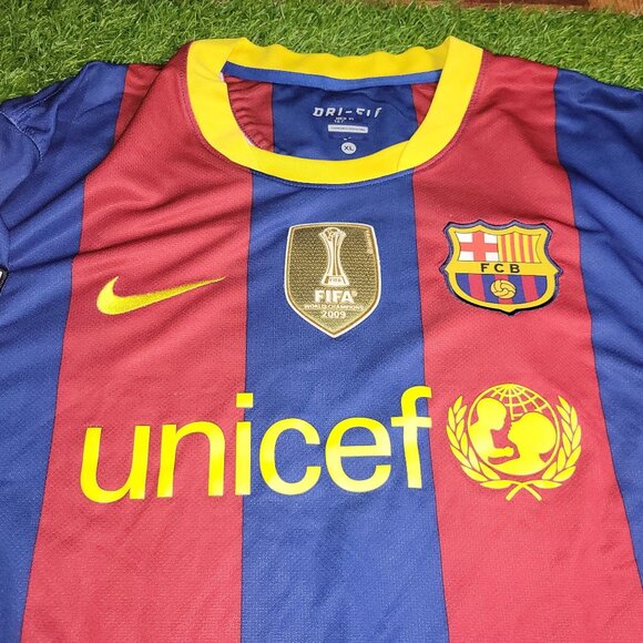 Messi Barcelona 2010 2011 Home Soccer Jersey Shirt XL SKU# 382354-488 - Picture 3 of 9